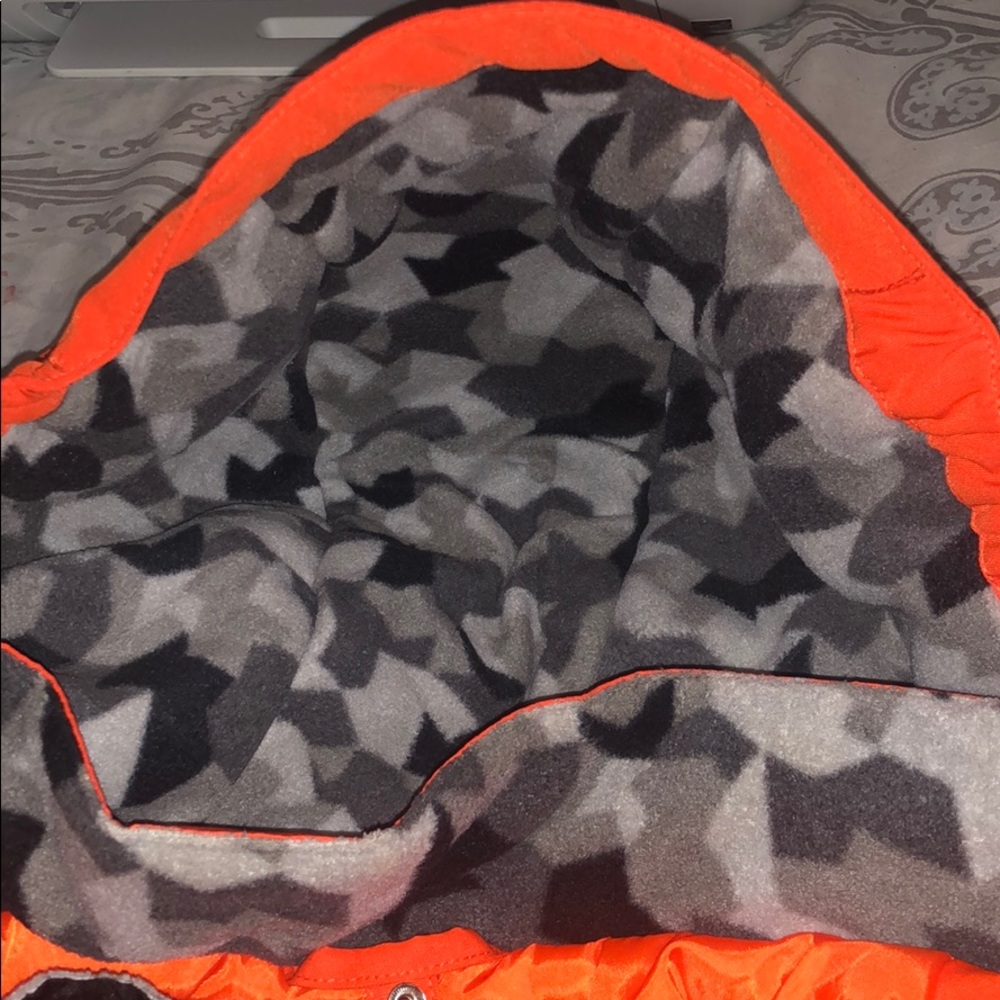 Boys Athletech Winter coat w/ detachable jacket - Picture 9 of 14